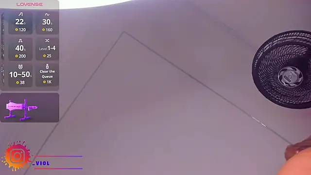 Snapshot of VioletaAbel chatting on 03-15-25, 09:52 VioletaAbel online show from 03-15-25, 09:52