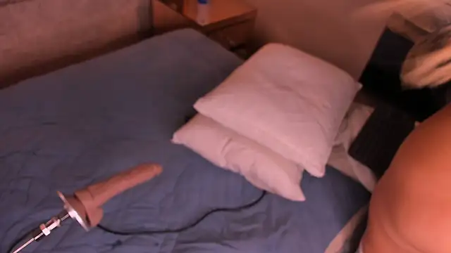 Snapshot of VioletaAbel chatting on 09-09-25, 10:48 VioletaAbel online show from 09-09-25, 10:48