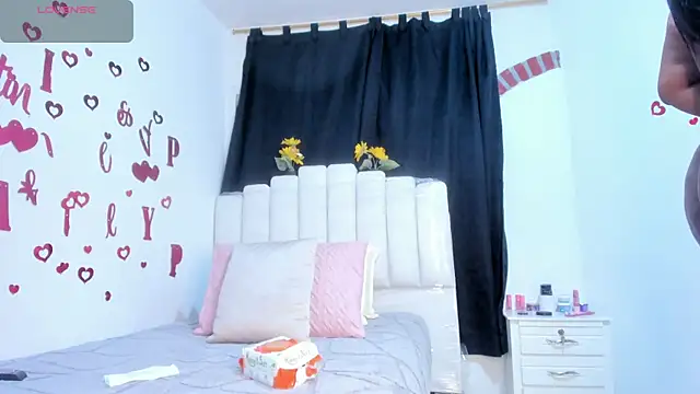 RoxannaBlanche online show from 03-03-26, 12:55