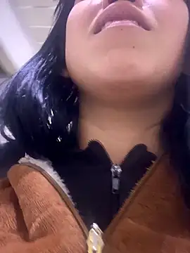 Snapshot of emily_rosse04 chatting on 10-13-25, 12:05 emily rosse04 online show from 10-13-25, 12:05