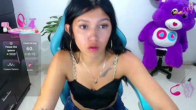 emily rosse04 online show from 04-06-26, 01:25