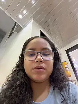 Snapshot of CurlyGirl_1 chatting on 02-08-25, 12:39 CurlyGirl 1 online show from 02-08-25, 12:39