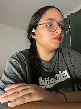 CurlyGirl 1 online show from 09-18-25, 08:33