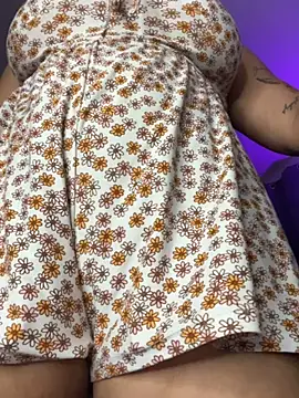 CurlyGirl 1 online show from 02-28-26, 12:00