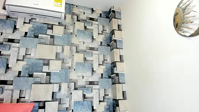 Snapshot of angel_dthroatt chatting on 04-27-26, 12:03 angel dthroatt online show from 04-27-26, 12:03