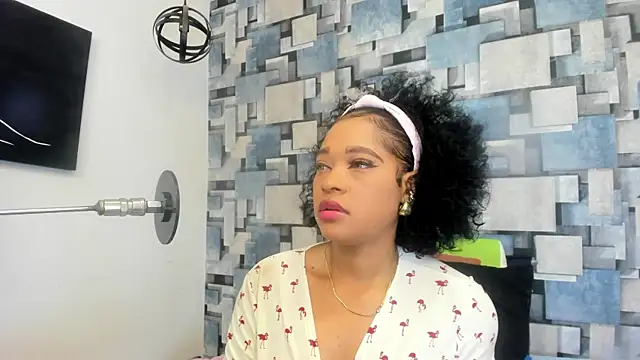 Snapshot of angel_dthroatt chatting on 05-14-26, 12:12 angel dthroatt online show from 05-14-26, 12:12
