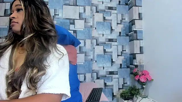 Snapshot of angel_dthroatt chatting on 05-27-26, 12:02 angel dthroatt online show from 05-27-26, 12:02