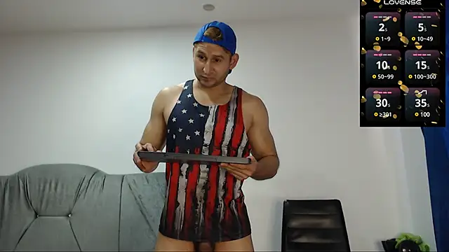 Snapshot of sexy-boy071 chatting on 01-12-25, 09:08 sexy-boy071 online show from 01-12-25, 09:08