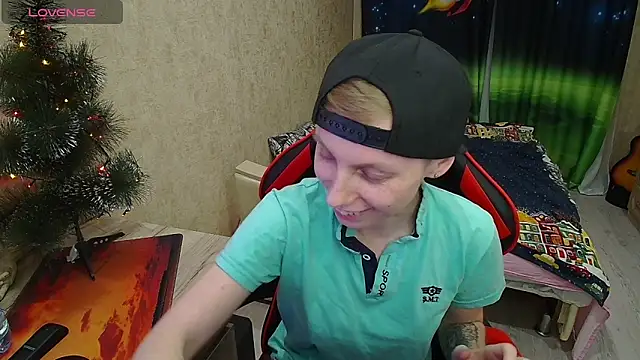 Snapshot of Alexis_Gordon chatting on 01-07-25, 09:46 Alexis Gordon online show from 01-07-25, 09:46