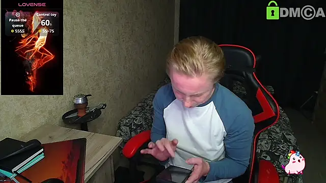 Snapshot of Alexis_Gordon chatting on 09-23-25, 04:21 Alexis Gordon online show from 09-23-25, 04:21