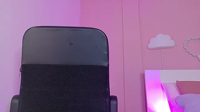 CristalCornner  online show from 10-17-25, 07:38