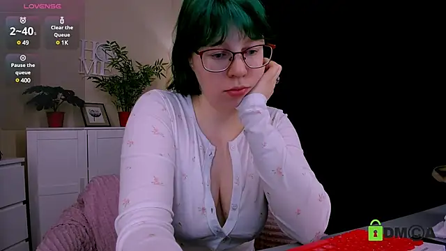 Snapshot of Melissa_Wells chatting on 01-15-25, 09:09 Melissa Wells online show from 01-15-25, 09:09