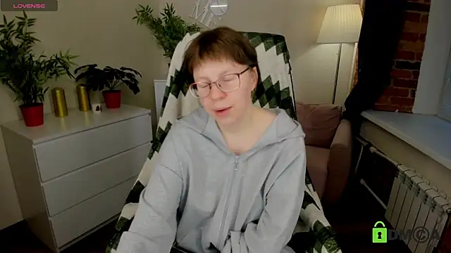 Melissa Wells online show from 03-03-26, 03:18