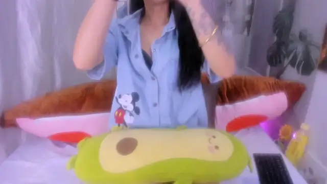 Ly   online show from 03-31-26, 03:41