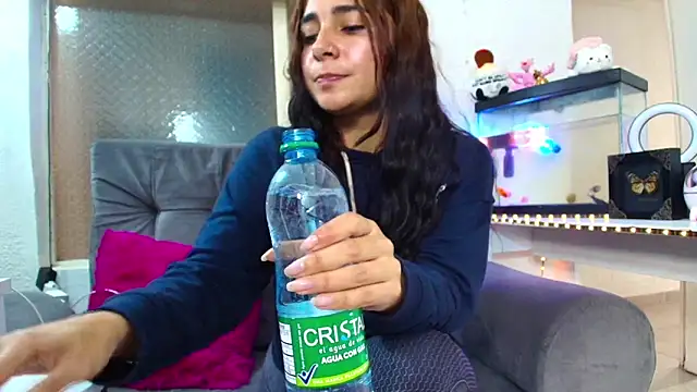 Meganmilk1 online show from 09-10-25, 04:29