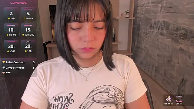 NicolRoss  online show from 02-22-25, 01:02