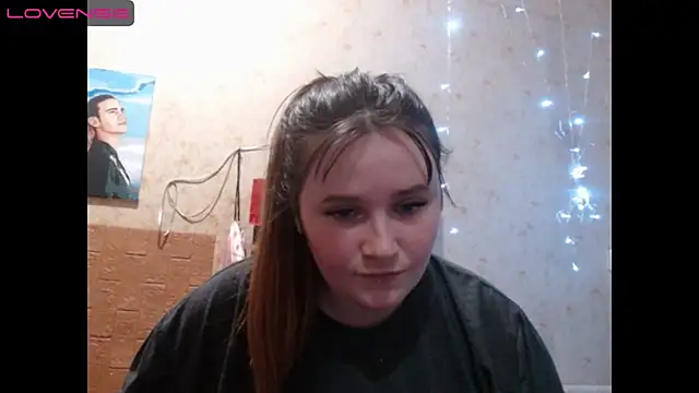 Light Luna online show from 12-18-24, 03:11