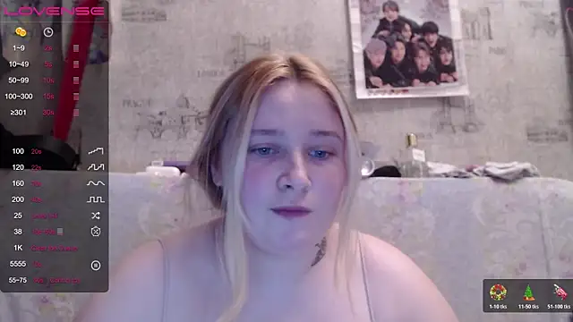 Light Luna online show from 11-06-25, 02:29