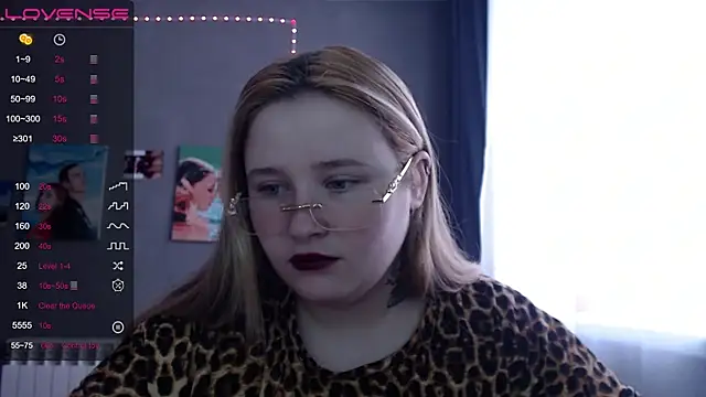 Light Luna online show from 11-21-25, 08:13