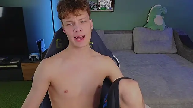 Snapshot of TeddyLiLboy chatting on 11-07-25, 09:31 TeddyLiLboy online show from 11-07-25, 09:31