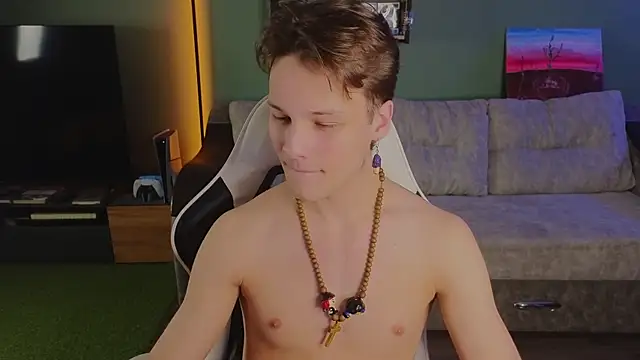 Snapshot of TeddyLiLboy chatting on 12-04-25, 02:26 TeddyLiLboy online show from 12-04-25, 02:26