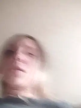 Snapshot of LeraSweet chatting on 12-05-24, 09:28 LeraSweet online show from 12-05-24, 09:28