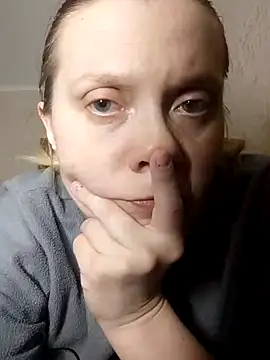 Snapshot of LeraSweet chatting on 03-17-25, 08:19 LeraSweet online show from 03-17-25, 08:19