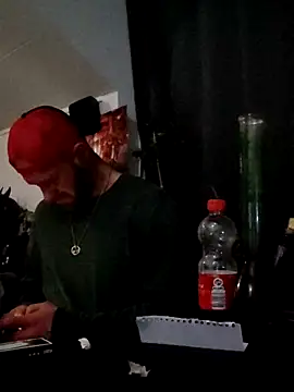 eltoulou online show from 02-18-25, 08:25