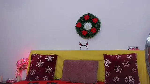 Catlady333 online show from 12-18-25, 10:16