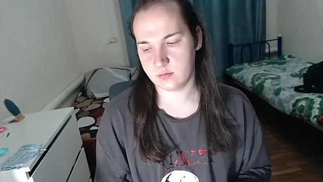 EvaMiron online show from 12-15-25, 03:11