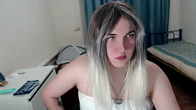 EvaMiron online show from 03-07-26, 05:43