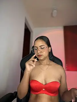 gretta kler1 online show from 02-14-25, 01:29