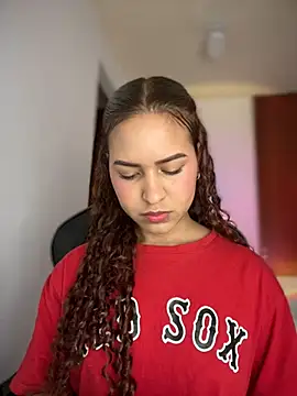 gretta kler1 online show from 03-03-25, 02:48