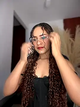 gretta kler1 online show from 11-02-25, 07:16