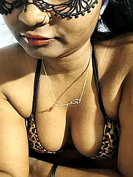 FANTASY QUEEN 07 online show from 09-24-25, 12:19