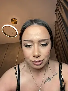 deliaroyal online show from 03-16-25, 04:34