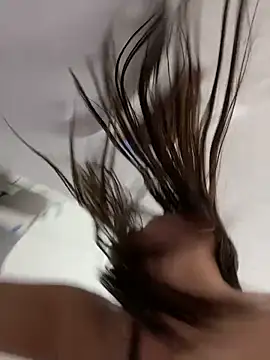 deliaroyal online show from 10-01-25, 10:32