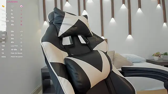 megan cooper28 online show from 12-01-25, 07:08