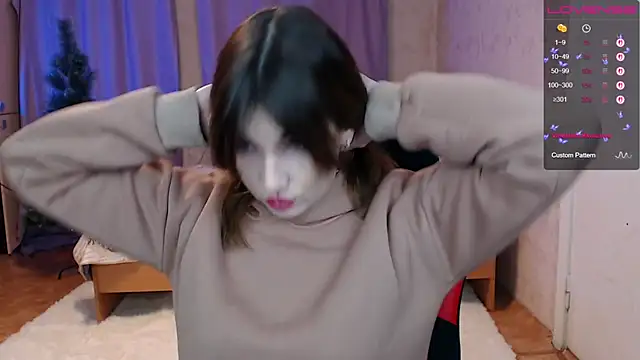 Snapshot of Daniela_Cooperr chatting on 12-15-25, 06:23 Daniela Cooperr online show from 12-15-25, 06:23