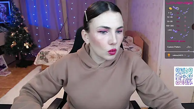 Snapshot of Daniela_Cooperr chatting on 01-10-26, 06:31 Daniela Cooperr online show from 01-10-26, 06:31