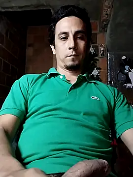 Snapshot of Rejy1992 chatting on 11-19-25, 04:01 Rejy1992 online show from 11-19-25, 04:01