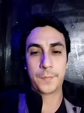 Snapshot of Rejy1992 chatting on 12-04-25, 01:15 Rejy1992 online show from 12-04-25, 01:15