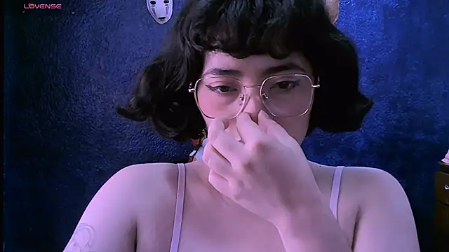 NinaYellow online show from 12-06-24, 03:11