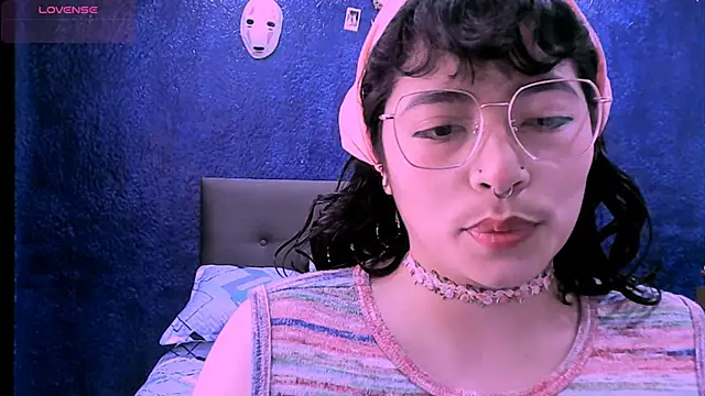 NinaYellow online show from 09-23-25, 12:52