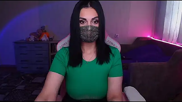 Snapshot of __Yasmina__ chatting on 02-24-25, 03:55 Yasmina online show from 02-24-25, 03:55