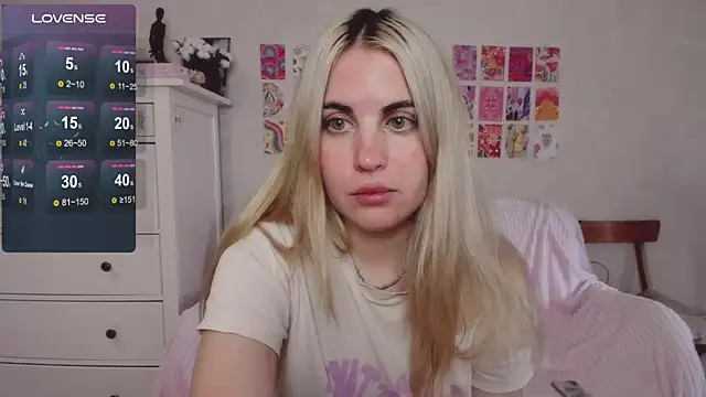 Snapshot of pawpaws chatting on 10-02-25, 08:32 pawpaws online show from 10-02-25, 08:32