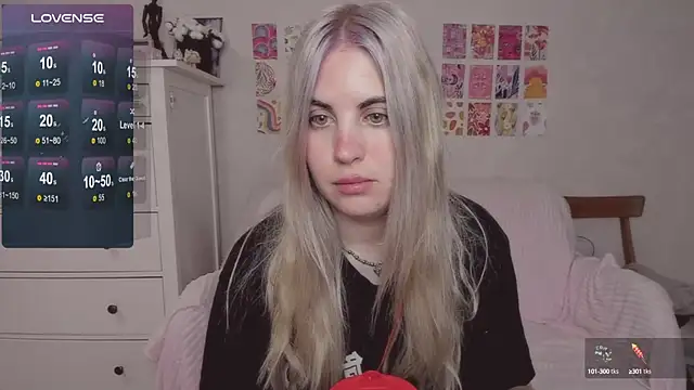 Snapshot of pawpaws chatting on 10-04-25, 07:17 pawpaws online show from 10-04-25, 07:17