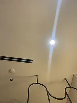 Snapshot of MEOW_MEO chatting on 03-22-25, 04:04 MEOW MEO online show from 03-22-25, 04:04