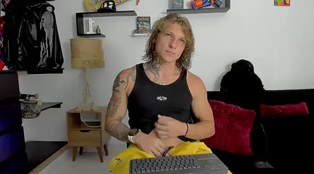 Tom Krakow online show from 01-09-25, 06:04