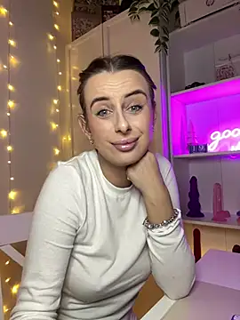 Hii Lolla online show from 12-20-24, 03:21